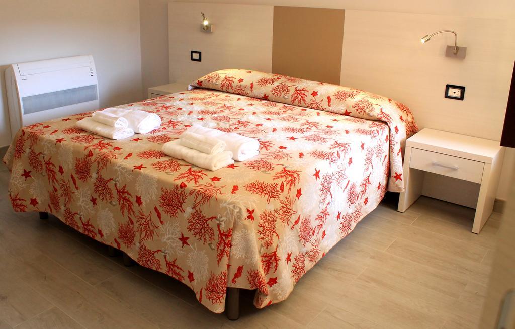 Meuble Leonetti Bed & Breakfast Centola Exterior photo